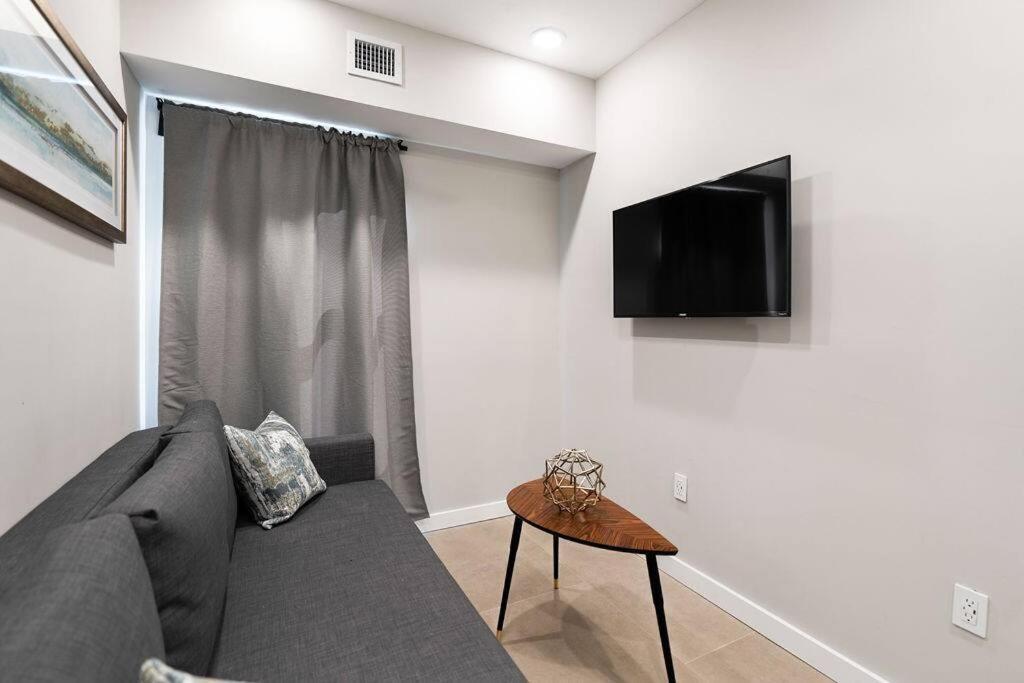 Elegant Miami Apartment East Little Havana / Free Parking Dış mekan fotoğraf